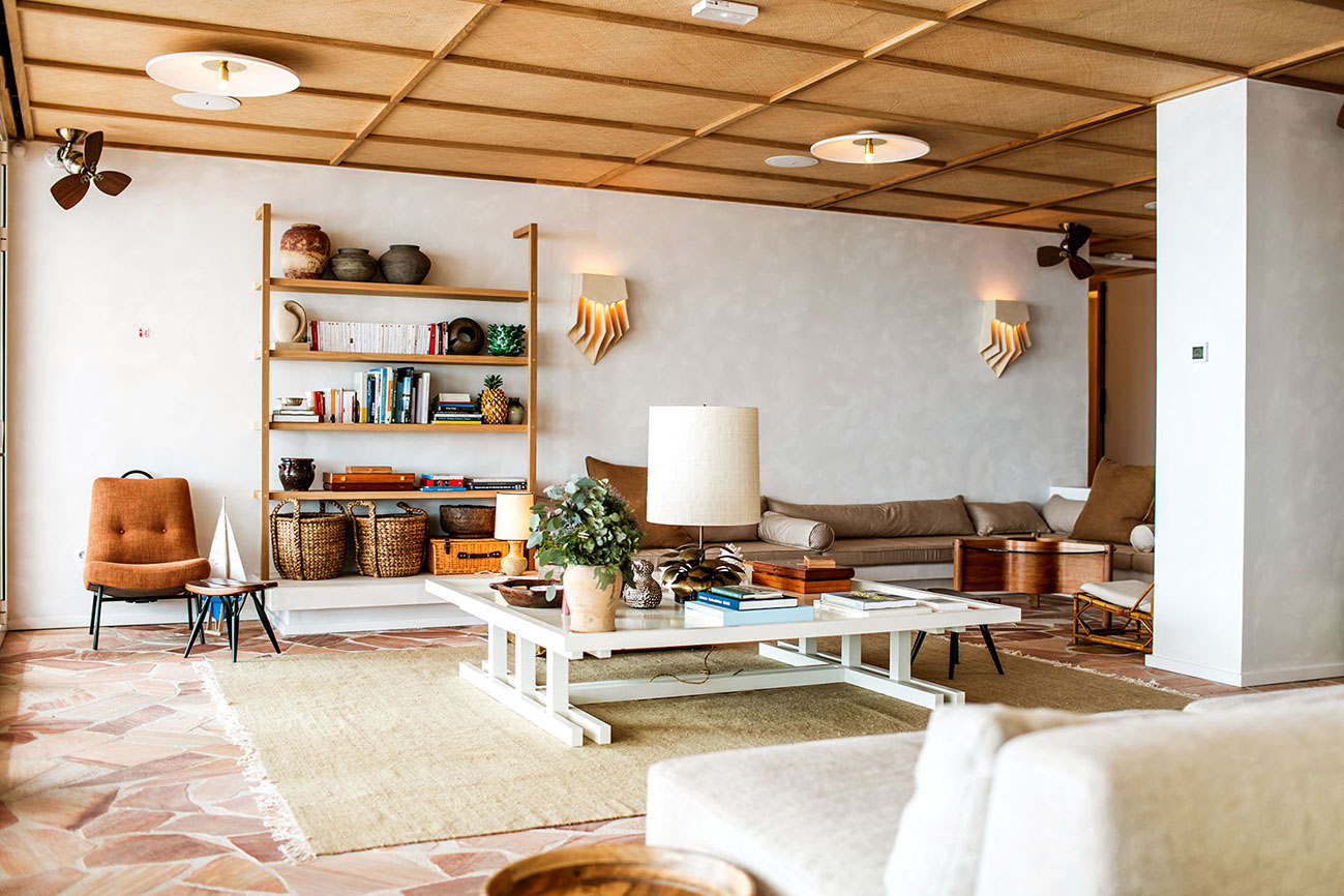 Recreate that mid-century modern look starting with this french riviera hotel 