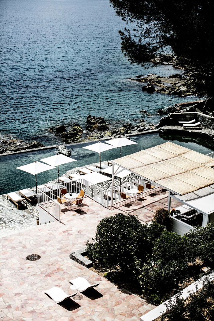 Recreate that mid-century modern look starting with this french riviera hotel 