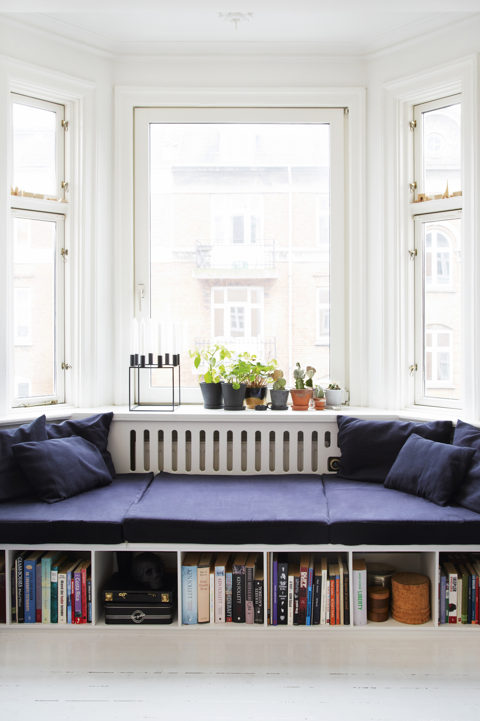 6 types of daybeds: the built-in