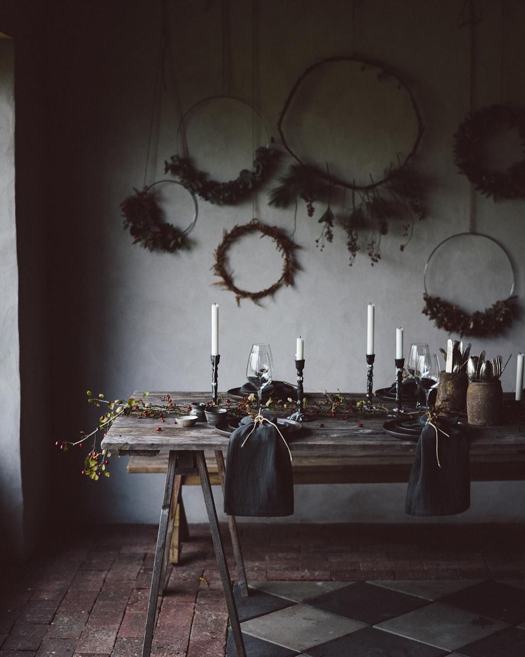 Embrace the dark, moody holiday decor