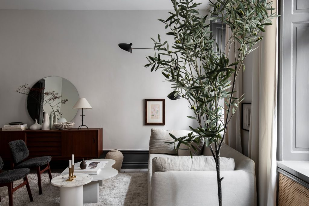Scandinavian interior design is much more than just light wood and pastel colours, simply take a look at this swedish home to see a timeless scandinavian
