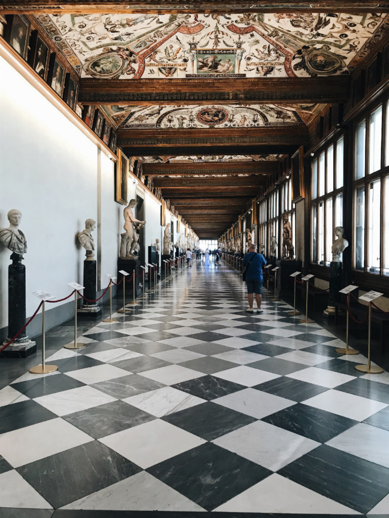 Road Trip in Italy florence Uffizi gallery