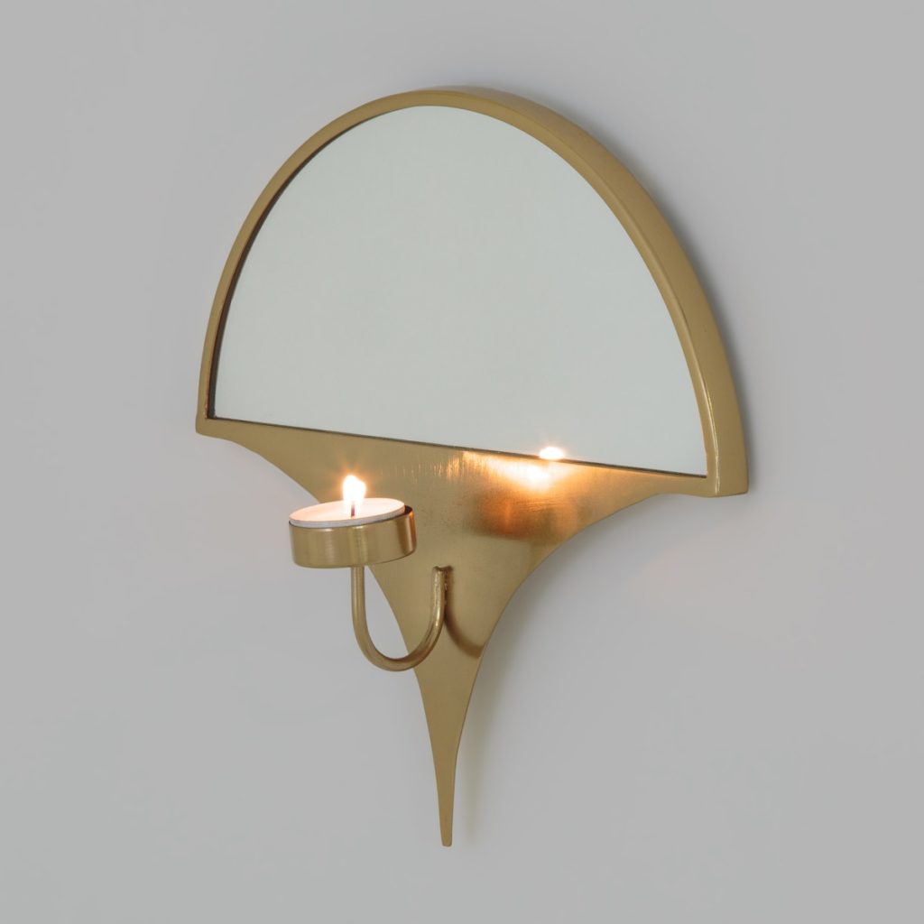 Modern brass candle sconce by La Redoute