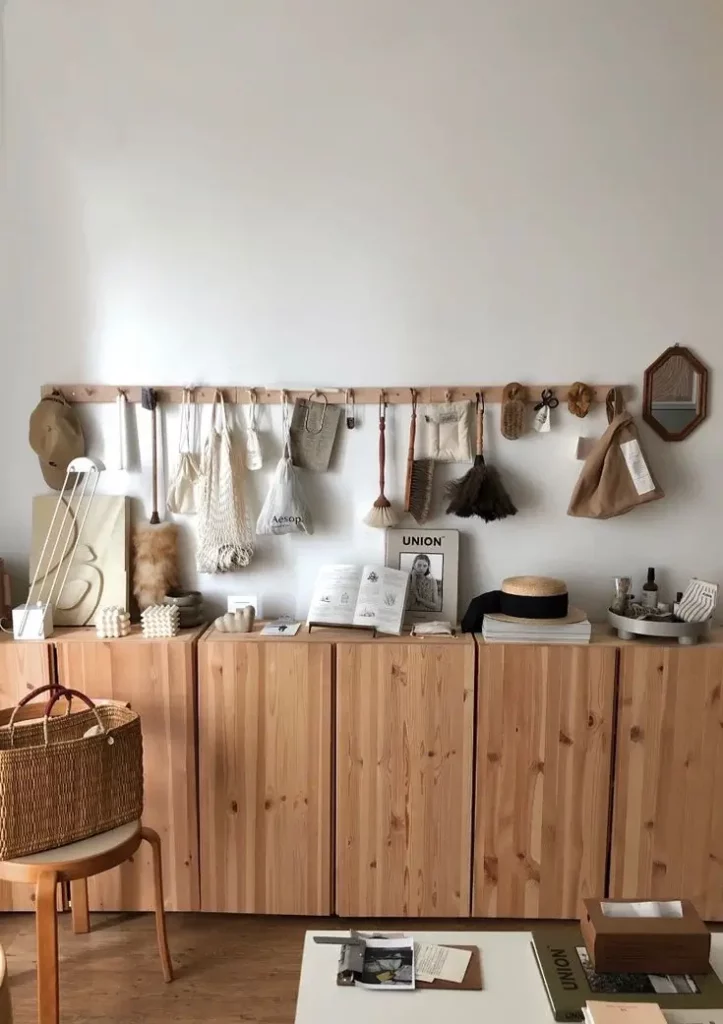 IKEA Ivar hacks peg rail above